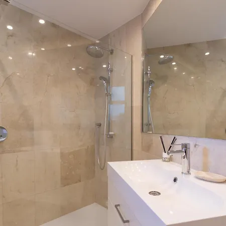 Lujoso Y Moderno Piso Con Piscina Cerca Del Campo De Golf En Guadalmina Alta - Quetzal 54 Marbella