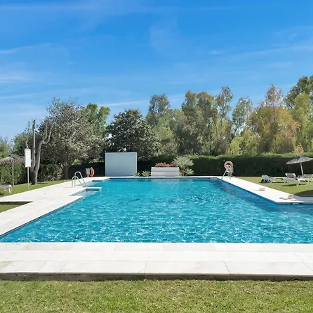 Lujoso Y Moderno Piso Con Piscina Cerca Del Campo De Golf En Guadalmina Alta - Quetzal 54 דירה